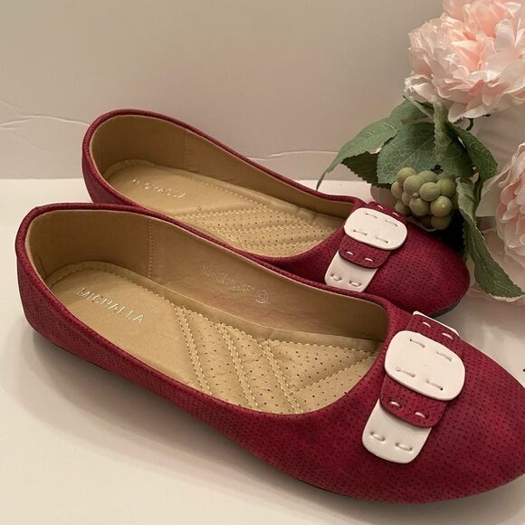 Rose Red Textured Flats with White Trim by Michaela Size 40 - Picture 2 of 8